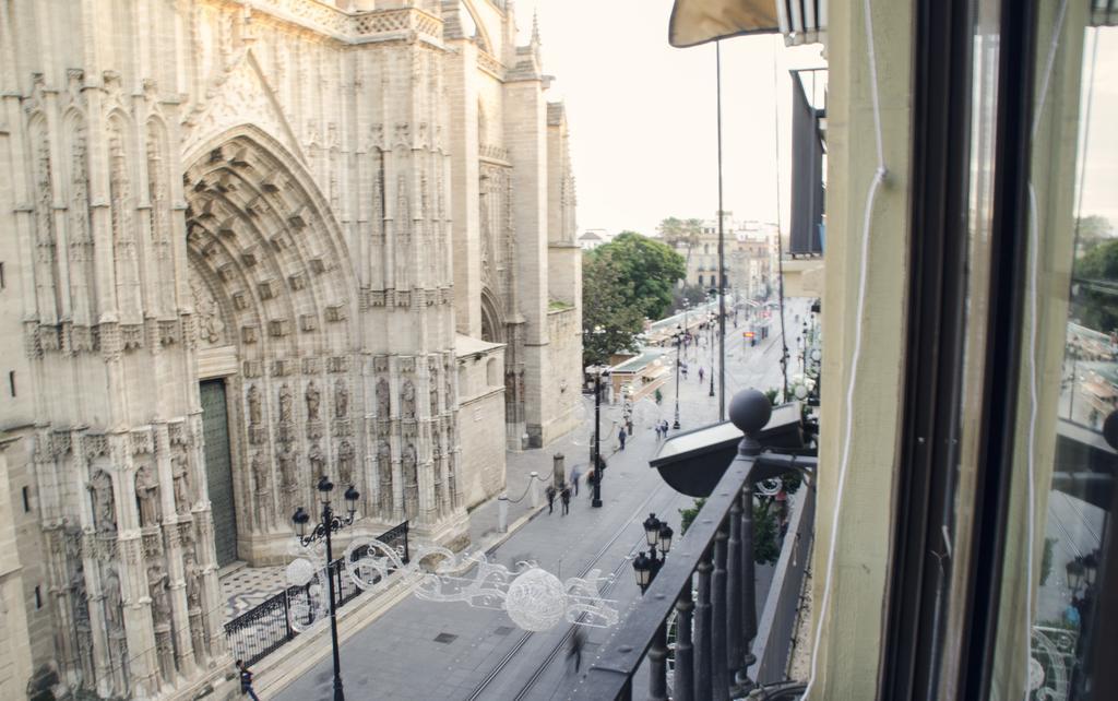Catedral Boutique Hotel Seville Exterior photo